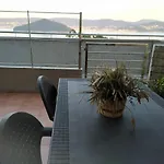 בית נופש En Combarro A Pie De Playa