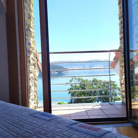 En Combarro A Pie De Playa